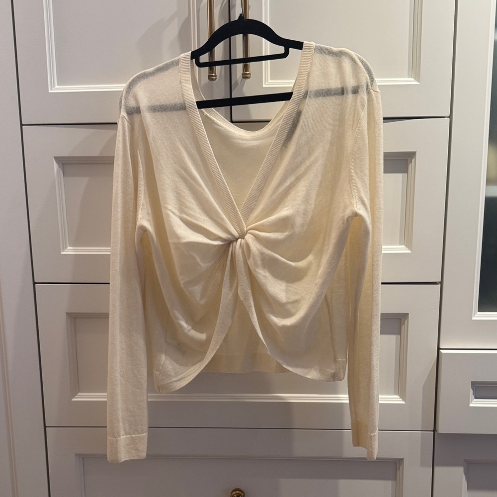 NEVER WORN Alice + Olivia Cream Open Back Sweater